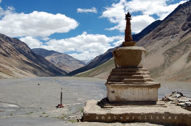 the hues are simply so very remarkable... I cant believe I have still not made the trip to Ladakh Sigh... 